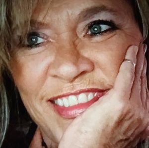 Meet your Posher, Cindy